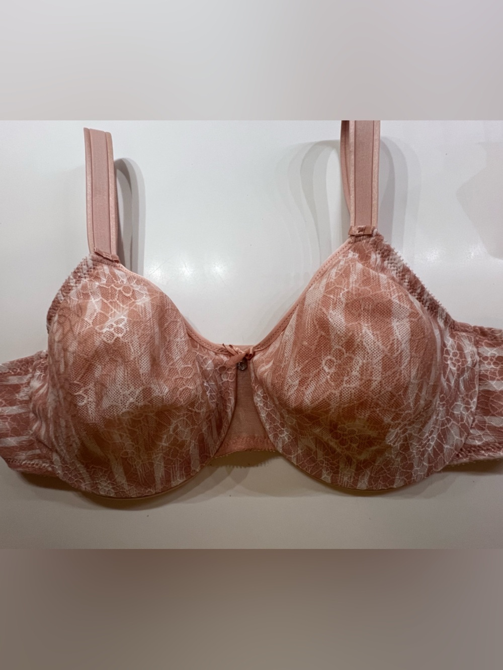 CHANTELLE LACE UNDERWIRE BRA SIZE 40C PEACH TONES & WHITE -MAGNIFIQUE MINIMIZER